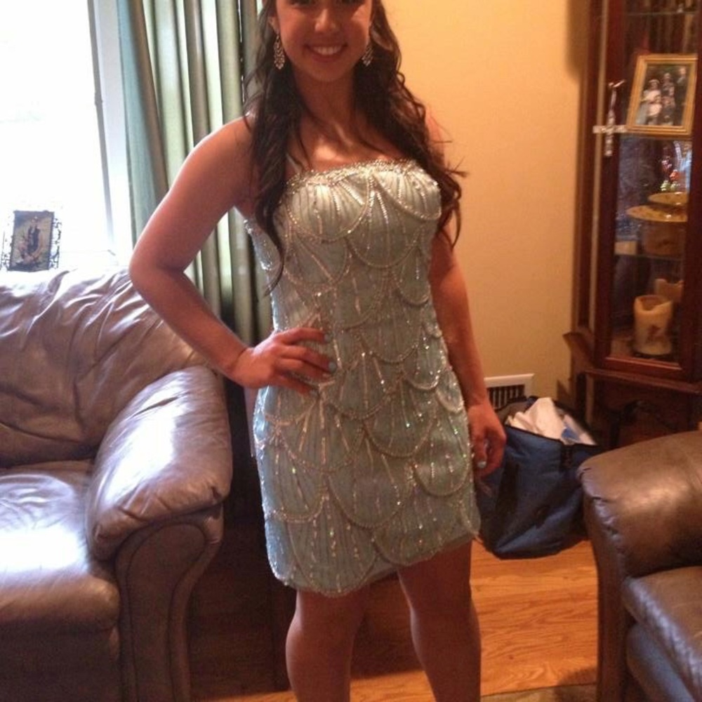 Short prom dress by Dave and johnny, light blue - Picture 7 of 7